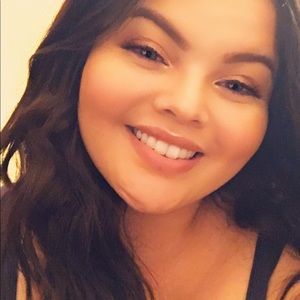 Meet your Posher, Norma